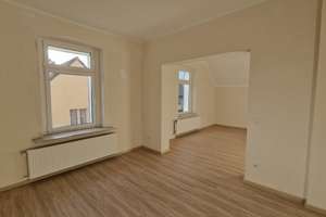 Markstraße: 3,5 - Zimmerwohnung im 2.OG eines Altbaus mit Süd-Ost-Balkon ! – Markstraße 339, 44801 Wiemelhausen, Bochum – Vorschaubild 2
