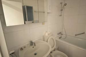 Stilvolle 2-Zimmer-Wohnung mit Balkon und EBK in Düsseldorf-Niederkassel – Die vollständige Adresse der Immobilie erhältst du vom Anbieter., 40547 Niederkassel, Düsseldorf – Vorschaubild 8