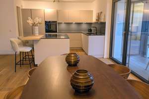 Teilmöblierte Wohnung im hochwertigen Neubau