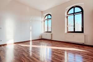 Lichtdurchflutet - zentrumsnahe 2- Wohnung mit Ausblick – Zöllnerplatz 9, 9116 Schloßchemnitz, Chemnitz – Vorschaubild 1
