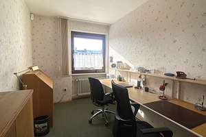 Sonniges Zuhause in begehrter Feldrandlage – Die vollständige Adresse der Immobilie erhältst du vom Anbieter., 65779 Kelkheim (Taunus) – Vorschaubild 8