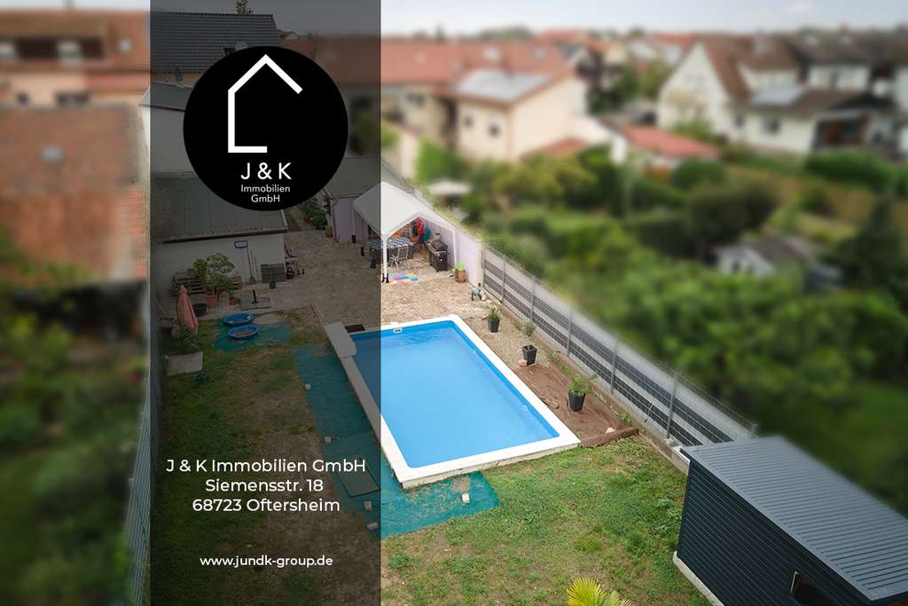 Wohnen mit Flair- Großzügiges Anwesen mit Gartenparadies und Pool