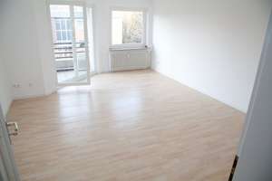 Kernsanierte 3 Zi-Wohnung mit Balkon - Wohnen & Arbeiten in schöner Lage – Carl-Justi-Straße 12, 53121 Endenich, Bonn – Vorschaubild 5
