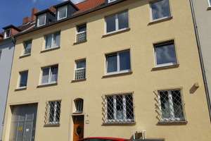 MGK bietet Hannover: Altbauwohnung - gut geschnittene Dachgeschosswohnung im Zentrum
