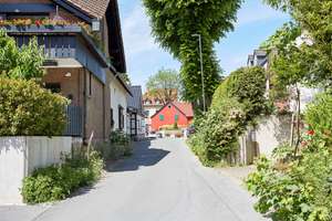 Licht, Raum & Wohnkomfort: Maisonette-Feeling mit großem Balkon – Die vollständige Adresse der Immobilie erhältst du vom Anbieter., 40593 Urdenbach, Düsseldorf – Vorschaubild 25