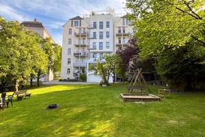 AUGSBURG: Bel Étage in saniertem Einzelbaudenkmal in zentrumsnaher Parklage – Die vollständige Adresse der Immobilie erhältst du vom Anbieter., 86152 Stadtjägerviertel, Augsburg – Vorschaubild 10