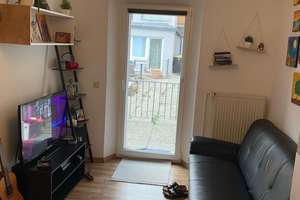 Gepflegte 2-Zimmer-Wohnung im 1. OG mit Balkon in Nürnberg-Wöhrd – Stresemannplatz 8, 90489 Wöhrd, Nürnberg – Vorschaubild 2