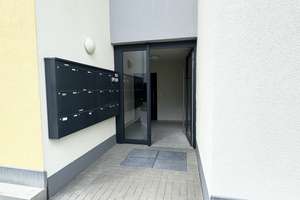 Einziehen & wohlfühlen – Wohnung mit Gartenanteil & 2 Stellplätzen in begehrter Lage von Allersberg – Sandstraße 11, 90584 Allersberg – Vorschaubild 3