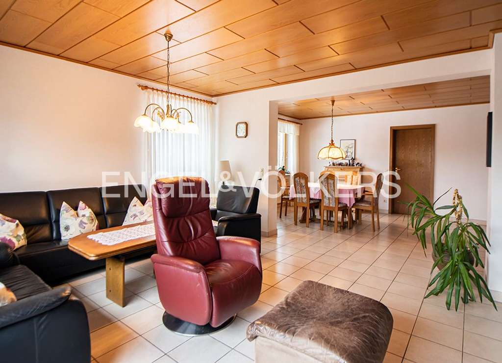 Immobilie in Bad Schussenried - Schönes Haus mit Einliegerwohnung in bester Wohnlage - Bild 4