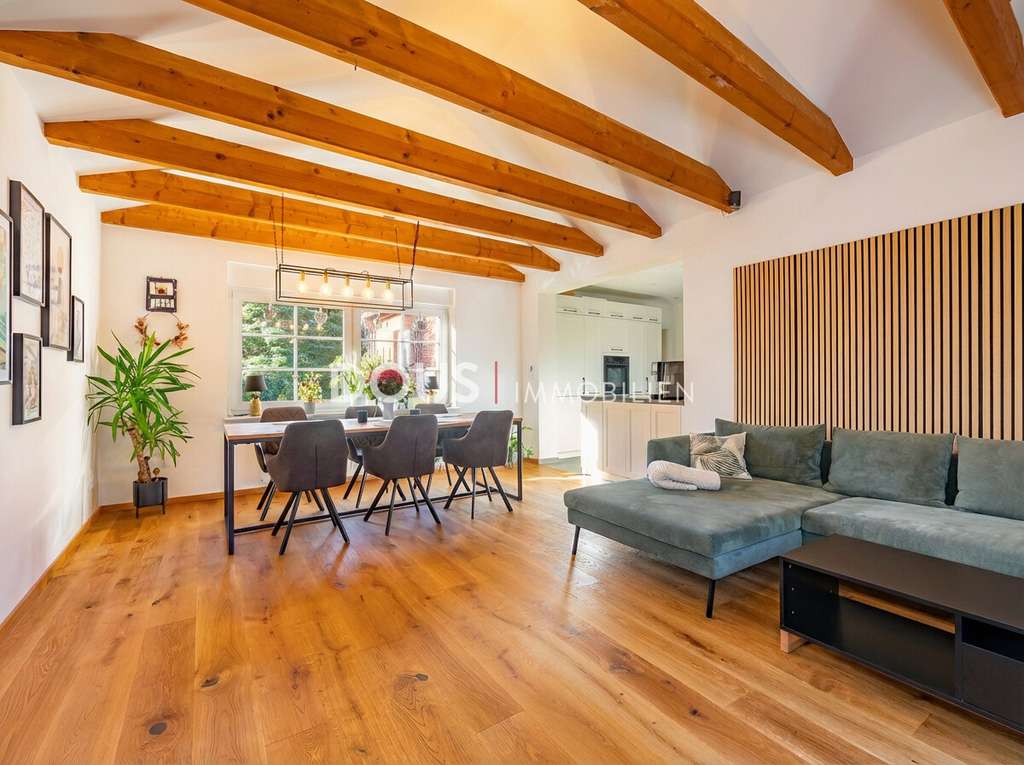 Immobilie in Salzhausen - Einziehen & Wohlfühlen -
umfassend renoviert & modernisiert - Bild 3