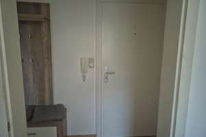 Move to Leopoldstr. Schwabing 2 Rooms, all icluded, Electricity also. – Leopoldstraße 109, 80802 Münchner Freiheit, München – Vorschaubild 3