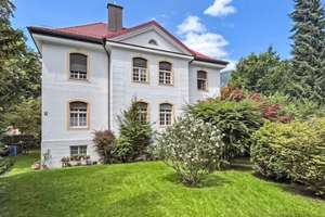 Denkmalgeschützte Villa mit historischem Charme in Bad Reichenhall – Die vollständige Adresse der Immobilie erhältst du vom Anbieter., 83435 Bad Reichenhall – Vorschaubild 1
