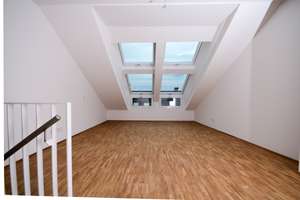 Luxuriöse 4-Zimmer-Maisonette-Wohnung mit Einbauküche und mehreren Balkonen in Dresdner Neustadt – Louisenstraße 31, 1099 Äußere Neustadt, Dresden – Vorschaubild 5