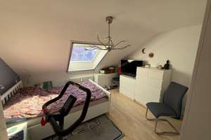 + Schöne 3-Zi.-DG-Whg. in S-Rohracker * EBK * Tageslicht-Bad * PKW-Stellplatz * gute Ausstattung + – Die vollständige Adresse der Immobilie erhältst du vom Anbieter., 70329 Rohracker, Stuttgart – Vorschaubild 6
