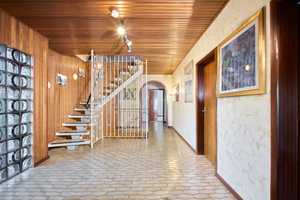 Großzügiges Einfamilienhaus in Ellerbek mit viel Platz und vielfältigen Nutzungsmöglichkeiten – Pinneberg (Kreis) – Vorschaubild 2