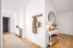 Renovierte 3-Zimmer-Wohnung mit Balkon in Neuhausen/Schwabing - provisionsfrei