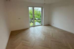 Luxuriöse Doppelhaushälfte in guter Lage – Design, Technik & Ruhe auf höchstem Niveau – Burgunderstraße 30, 65189 Südost, Wiesbaden – Vorschaubild 11