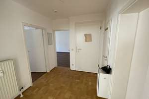 Attraktive 3-Zimmer-Wohnung in der Altstadt mit modernen Annehmlichkeiten – Die vollständige Adresse der Immobilie erhältst du vom Anbieter., 90403 Altstadt, St. Lorenz, Nürnberg – Vorschaubild 3