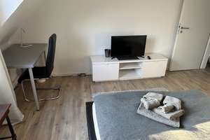 Möblierte 3-Zimmer-Wohnung in Köln-Sülz – ab 1. September – ideal für Unternehmen oder Berufstätige – Gottesweg 114, 50939 Sülz, Köln – Vorschaubild 7
