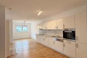 ***Erholsame Ruhe in Wassernähe! Sanierte 3 Zimmer mit 2 Balkonen, Terrasse und 250 qm Garten*** – Godbersenstraße 27, 12527 Schmöckwitz, Berlin – Vorschaubild 7