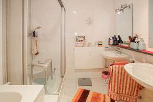 Dachterrassen-Traumwohnung mit Aufzug – Die vollständige Adresse der Immobilie erhältst du vom Anbieter., 40239 Düsseltal, Düsseldorf – Vorschaubild 9