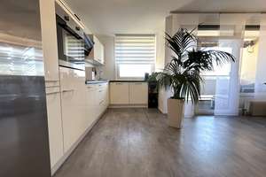 Wohnkomfort mit Weitblick - 3‑Zimmer‑Wohnung - renoviert & saniert mit Wellnessbereich – Die vollständige Adresse der Immobilie erhältst du vom Anbieter., 90766 Unterfarrnbach, Fürth – Vorschaubild 4