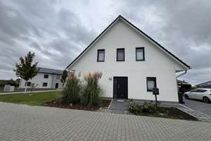 Neuwertiges Einfamilienhaus in Neu-Schmerzke – Dornröschenweg 11, 14776 Neustadt, Brandenburg an der Havel – Vorschaubild 1
