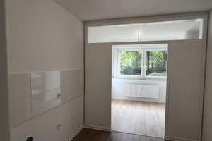 ***GEMÜTLICHE 2 ZIMMER WOHNUNG MIT BALKON*** – Möhlenkampstraße 4, 47139 Beeck, Duisburg – Vorschaubild 3