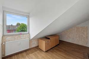 Großzügige 4-Zimmer-Maisonette-Wohnung in Düsseldorf Garath – Die vollständige Adresse der Immobilie erhältst du vom Anbieter., 40595 Garath, Düsseldorf – Vorschaubild 10