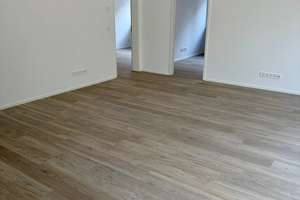Erstbezug Neubau: 3-Zimmer mit Balkon in den Elbvororten – 87,9 m², 1. OG – Tönninger Weg 73 b, 22609 Osdorf, Hamburg – Vorschaubild 5