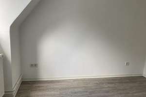 3 ZKB-Dachgeschoßwohnung in Siegen-Hengsbach – Oberer Hengsbacher Weg 29, 57080 Eiserfeld, Siegen – Vorschaubild 4