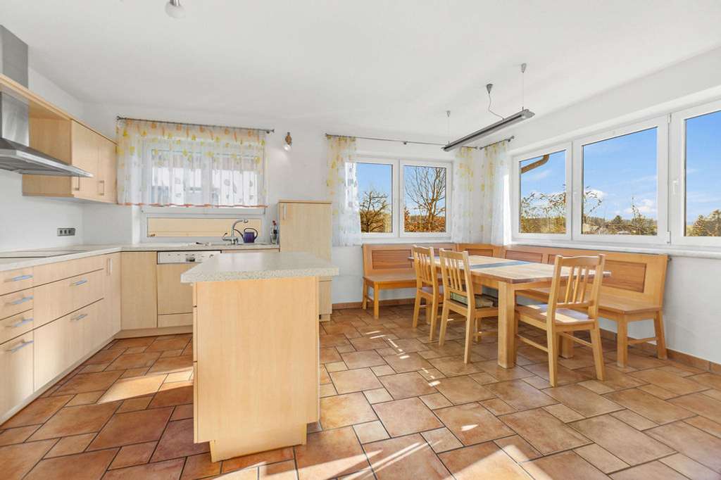 Immobilie in Bergatreute - Rossberg - Großes, repräsentatives Haus im Vorort von Bergatreute… - Bild 3