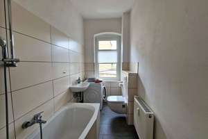 Ihr neues Zuhause mit viel Platz & mit einer Garage – Bitterfelder Straße 40, 4509 Delitzsch – Vorschaubild 4