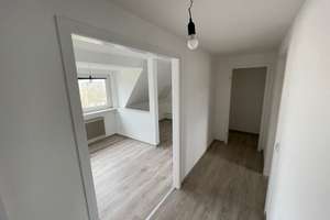 2.5 Zimmer "Himmelreich" –lichtdurchflutete DG-Wohnung | Erstbezug nach Sanierung | zentral & ruhig – Die vollständige Adresse der Immobilie erhältst du vom Anbieter., 44263 Hörde (Ortsteil), Dortmund – Vorschaubild 10