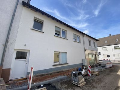 ++ Zweifamilienhaus | 160m2 | Renovierungsbedürftig ++