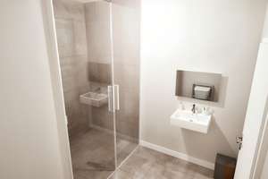 Property thumbnail 9