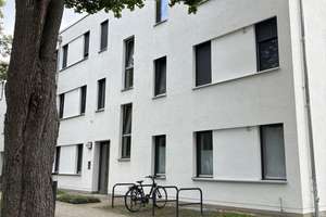 Modernes Wohnen in Biesdorf: 2-Zimmer-Wohnung mit Balkon – Schulstraße 1A, 12683 Biesdorf, Berlin – Vorschaubild 2