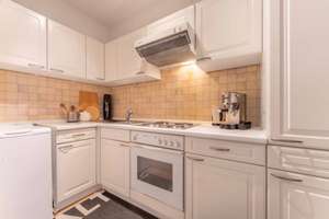 1 Zimmer Apartment direkt am Petuel Park - Ideale erste Wohnung - in Gehweite zu den Unis – Die vollständige Adresse der Immobilie erhältst du vom Anbieter., 80804 Am Luitpoldpark, München – Vorschaubild 5
