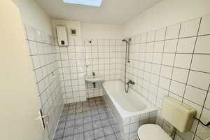 Bezugsfreie Wohnung mit idealer Anbindung nahe S-Bahn Adlershof – Die vollständige Adresse der Immobilie erhältst du vom Anbieter., 12489 Adlershof, Berlin – Vorschaubild 9