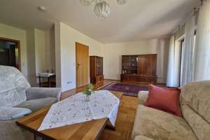 Ein Zuhause zum Wohlfühlen – Familienfreundliches RMH in Wertingen – Die vollständige Adresse der Immobilie erhältst du vom Anbieter., 86637 Wertingen – Vorschaubild 13