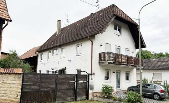 Steinweiler: sanierungsbedürftiges Haus mit Nebengebäude und Gartengrundstück