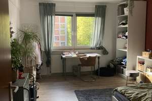 Gepflegte 2-Raum-Wohnung mit Einbauküche in Essen – Kölner Strasse 31, 45145 Frohnhausen, Essen – Vorschaubild 2
