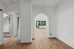 Modernisierte 2-Zimmer-Wohnung mit sonnigem Balkon in Trudering – Die vollständige Adresse der Immobilie erhältst du vom Anbieter., 81825 Gartenstadt Trudering, München – Vorschaubild 2