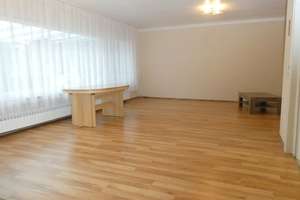 Ideal für kleine Handwerksbetriebe! Werkstatt mit Rolltor und Garagen + vermietetes XXL-Wohnhaus auf – Die vollständige Adresse der Immobilie erhältst du vom Anbieter., 26919 Brake (Unterweser) – Vorschaubild 17