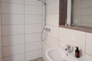 UTES Studentshome: Voll möblierte Apartments in Darmstadt // fully furnished rooms in Darmstadt – Siemensstraße 3, 64289 Kranichstein, Darmstadt – Vorschaubild 5