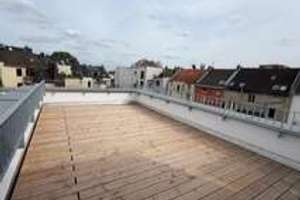 Exklusive DG-Wohnung mit großer Dachterrasse & zusätzlichem Spitzboden! Wielandstraße, WE 6