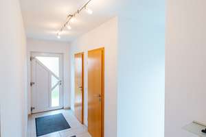 XXL-Doppelhaushälfte in 85551 Kirchheim-Heimstetten – Die vollständige Adresse der Immobilie erhältst du vom Anbieter., 85551 Kirchheim bei München – Vorschaubild 8