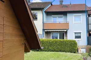 Reihenmittelhaus mit Garage in bevorzugter Wohnlage Nähe Schulen und Kindergarten – Leipziger Str. 13, 71522 Rems-Murr-Kreis – Vorschaubild 2
