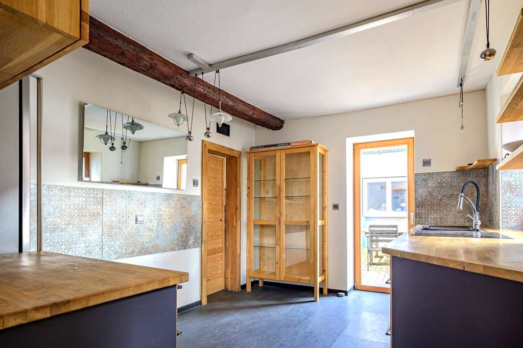 Immobilie in Biedesheim - Charmantes EFH mit Innenhof und Potenzial in ruhiger Lage von Biedesheim - Bild 2