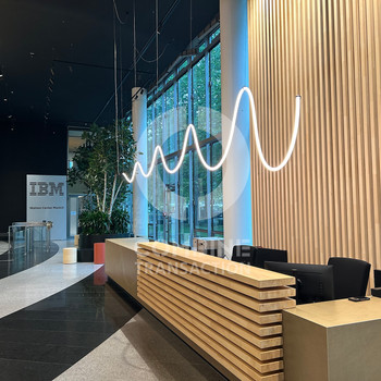 Arbeiten über den Dächern Münchens - combine Transaction